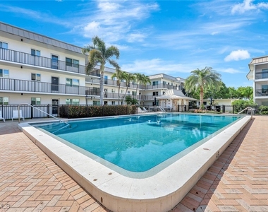 766 Central Avenue - Photo Thumbnail 16