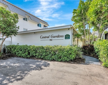 766 Central Avenue - Photo Thumbnail 15