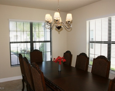 3296 Pacific Drive - Photo Thumbnail 6