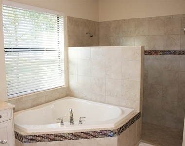 3296 Pacific Drive - Photo Thumbnail 11