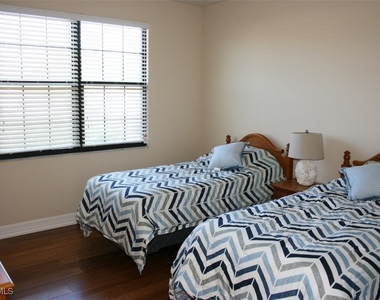 3296 Pacific Drive - Photo Thumbnail 18