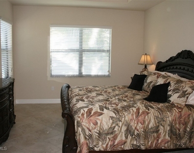3296 Pacific Drive - Photo Thumbnail 10