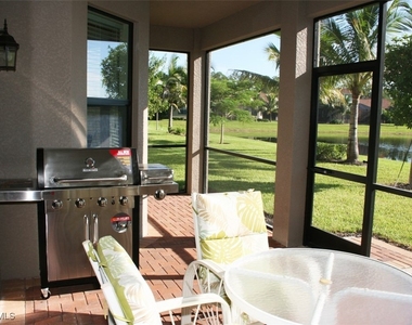 3296 Pacific Drive - Photo Thumbnail 21
