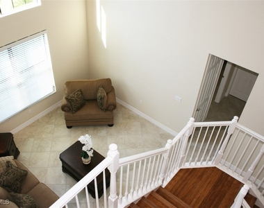 3296 Pacific Drive - Photo Thumbnail 13