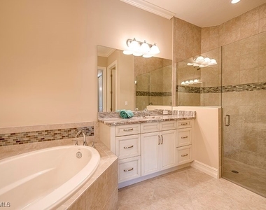 6564 Roma Way - Photo Thumbnail 13