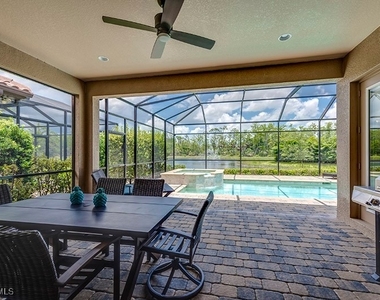 6564 Roma Way - Photo Thumbnail 18