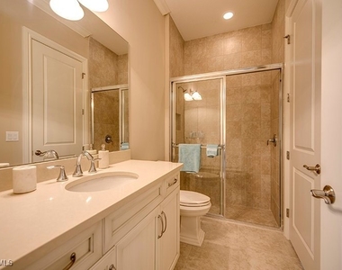 6564 Roma Way - Photo Thumbnail 16