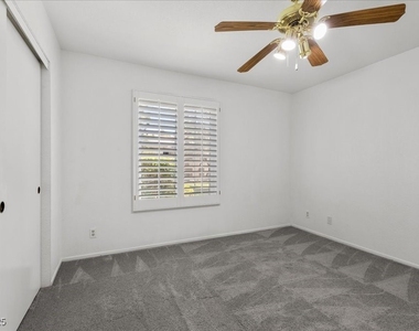 2623 S Durango Drive - Photo Thumbnail 6