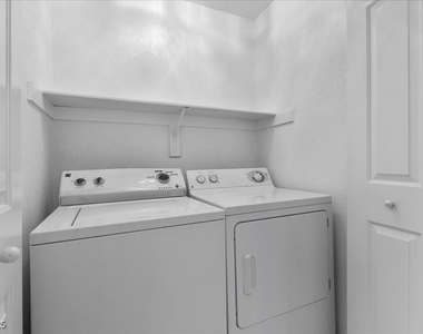 2623 S Durango Drive - Photo Thumbnail 13