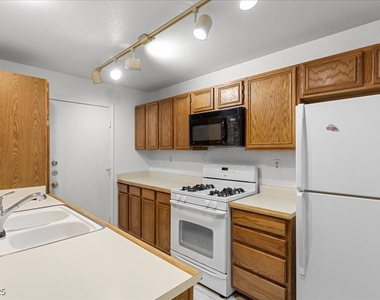 2623 S Durango Drive - Photo Thumbnail 1