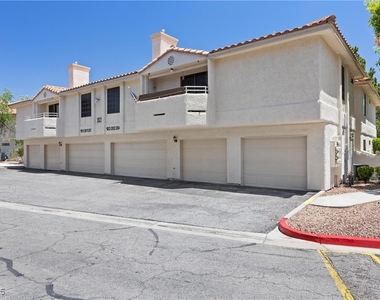 2623 S Durango Drive - Photo Thumbnail 22