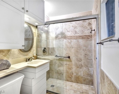 2047 Harbor Lane - Photo Thumbnail 17