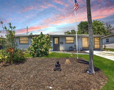 2047 Harbor Lane - Photo Thumbnail 27