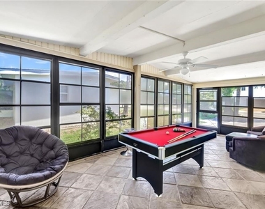 2047 Harbor Lane - Photo Thumbnail 21