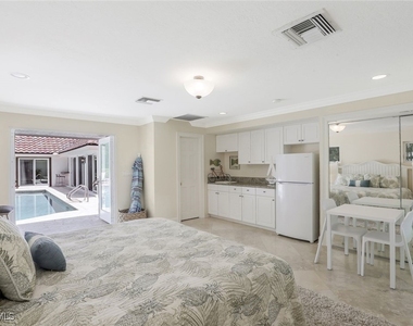 655 Galleon Drive - Photo Thumbnail 21