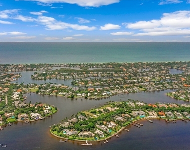655 Galleon Drive - Photo Thumbnail 44