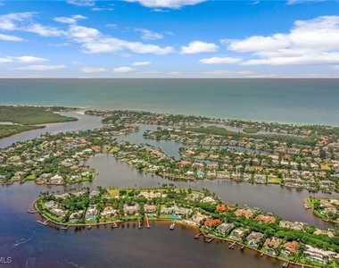 655 Galleon Drive - Photo Thumbnail 35