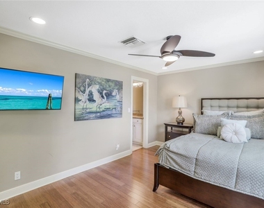 655 Galleon Drive - Photo Thumbnail 17