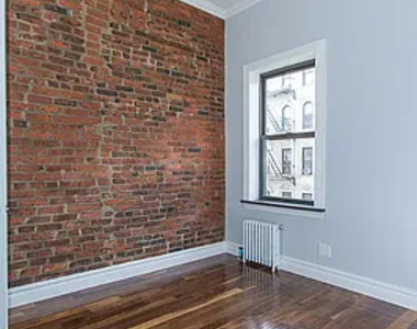 68 Clinton Street - Photo Thumbnail 2