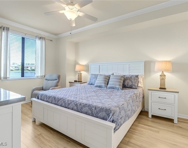 9521 Avellino Way - Photo Thumbnail 34