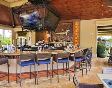 9521 Avellino Way - Photo Thumbnail 6