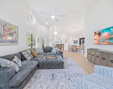 571 Park Shore Drive - Photo Thumbnail 10