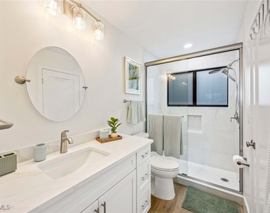 571 Park Shore Drive - Photo Thumbnail 27