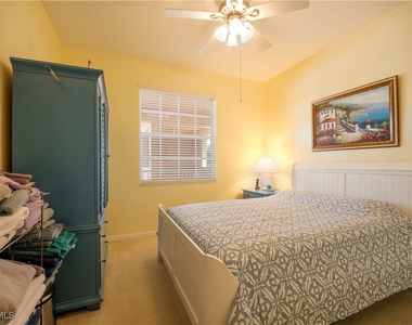 3964 Bishopwood Court E - Photo Thumbnail 12