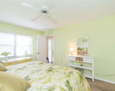 315 30th Avenue W - Photo Thumbnail 17
