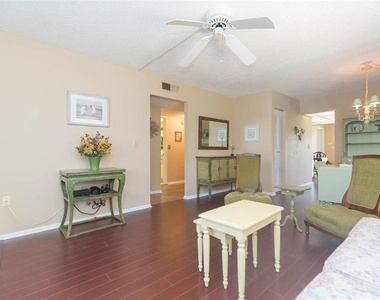 315 30th Avenue W - Photo Thumbnail 7