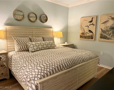 9735 Acqua Court - Photo Thumbnail 20