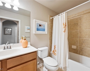 9735 Acqua Court - Photo Thumbnail 14