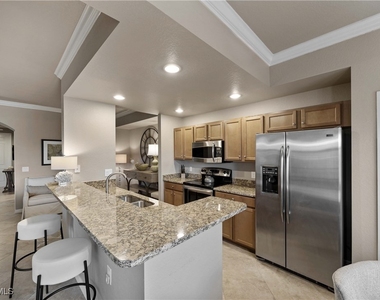 9735 Acqua Court - Photo Thumbnail 8