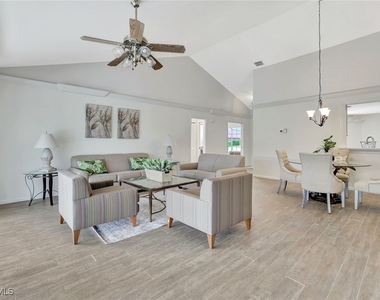 5859 Westbourgh Court - Photo Thumbnail 4