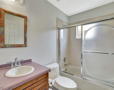 5859 Westbourgh Court - Photo Thumbnail 15