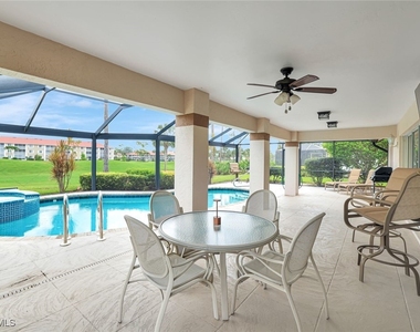 5859 Westbourgh Court - Photo Thumbnail 17