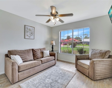 5859 Westbourgh Court - Photo Thumbnail 16
