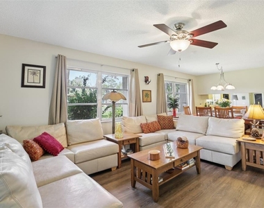 7172 Grey Squirrel Boulevard - Photo Thumbnail 5