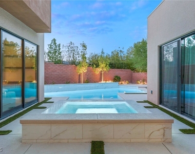 19 Garden Rain Drive - Photo Thumbnail 36