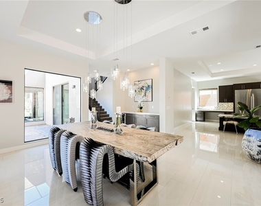19 Garden Rain Drive - Photo Thumbnail 5