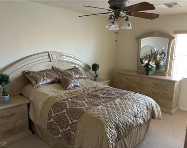 11118 Scotscraig Court - Photo Thumbnail 16