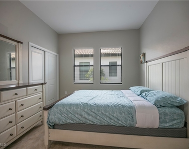 1466 Artesia Drive W - Photo Thumbnail 8