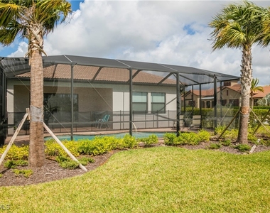 1466 Artesia Drive W - Photo Thumbnail 12