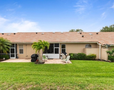 1302 Mahogany Place - Photo Thumbnail 17