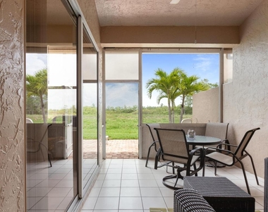 1302 Mahogany Place - Photo Thumbnail 12