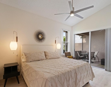 1302 Mahogany Place - Photo Thumbnail 11