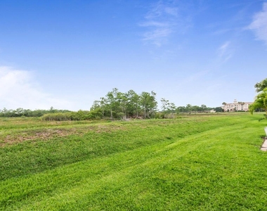 1302 Mahogany Place - Photo Thumbnail 21