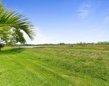 1302 Mahogany Place - Photo Thumbnail 19