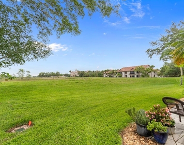 1401 Mahogany Place - Photo Thumbnail 21