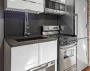 416 East 13th Street - Photo Thumbnail 1